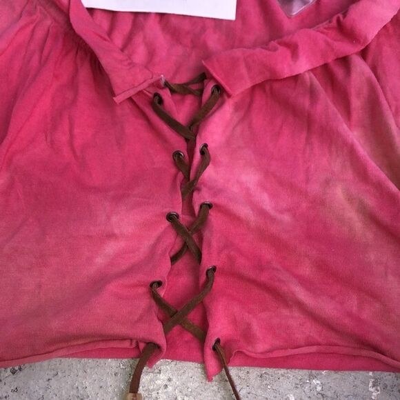 NOT FOR SALE Dolce and Gabbana crop top - Picture 5 of 9